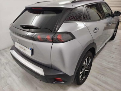 Peugeot 2008 PureTech 100 S&S Allure (3)