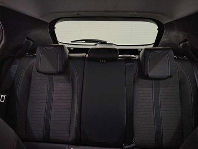 Peugeot 2008 PureTech 100 S&S Allure (8)