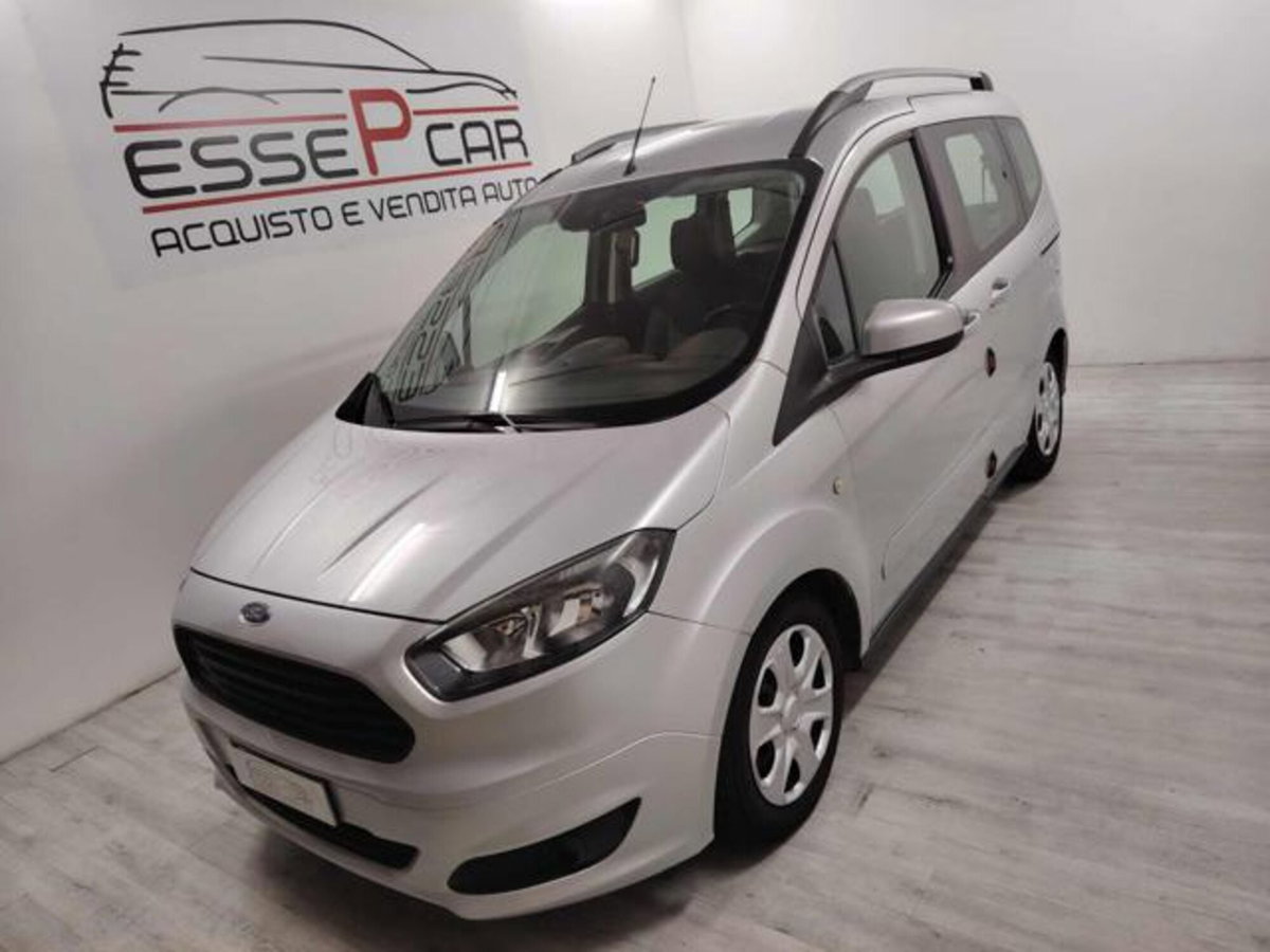 Ford Tourneo Courier 1.5 TDCI 75 CV Titanium