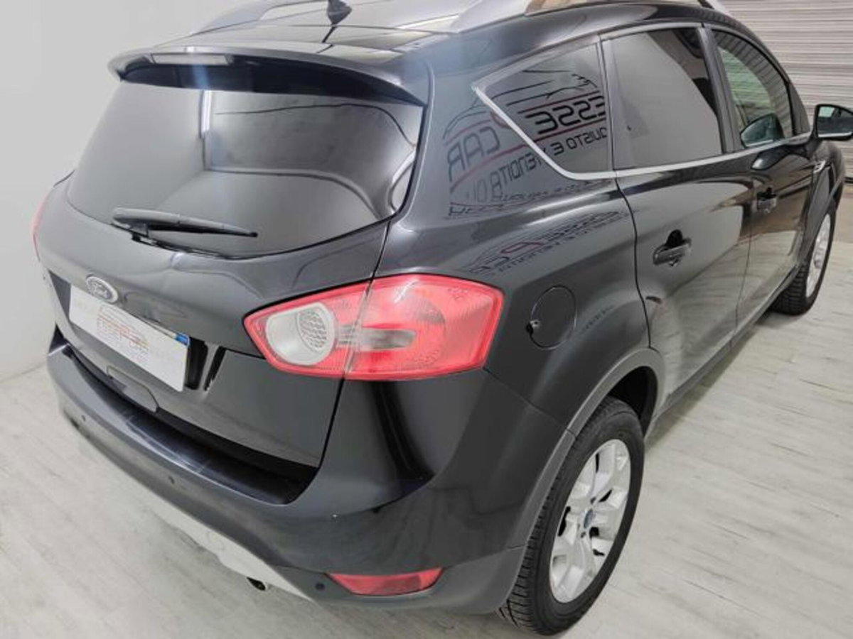 Ford Kuga 2.0 TDCi 140 CV 2WD Titanium DPF (3)