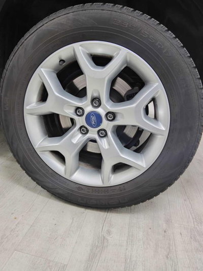 Ford Kuga 2.0 TDCi 140 CV 2WD Titanium DPF (8)