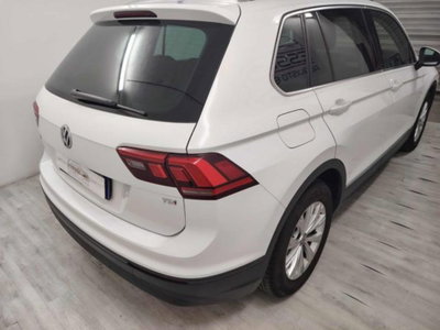Volkswagen Tiguan 1.6 TDI SCR Style BlueMotion Technology (8)