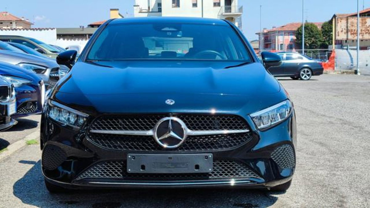 Mercedes-Benz Classe A 180 d Progressive Advanced Plus auto (2)