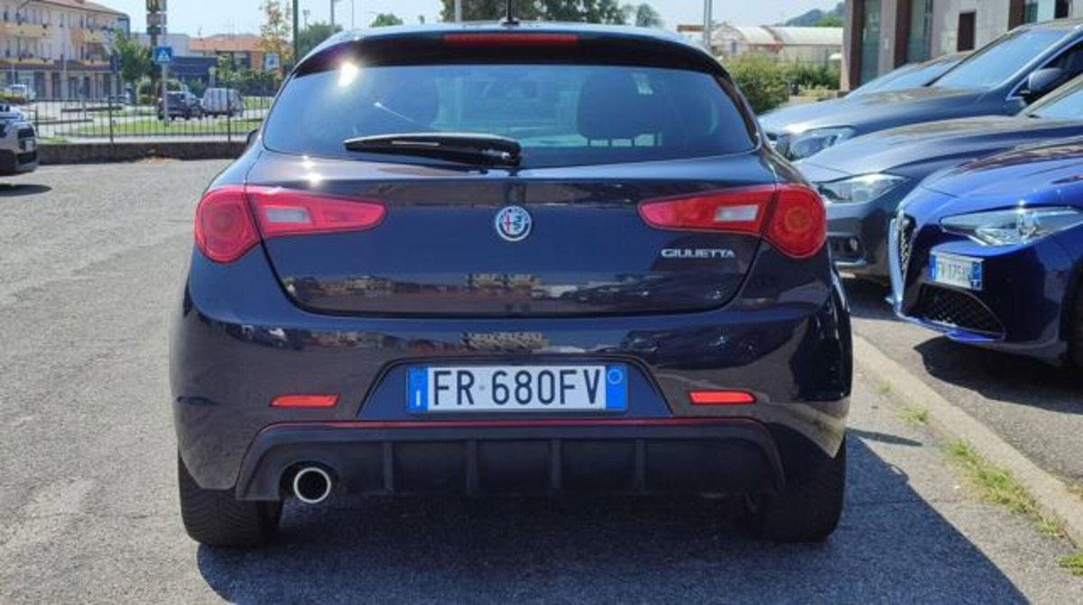 Alfa Romeo Giulietta 1.6 JTDm Giulietta 120cv tct (4)