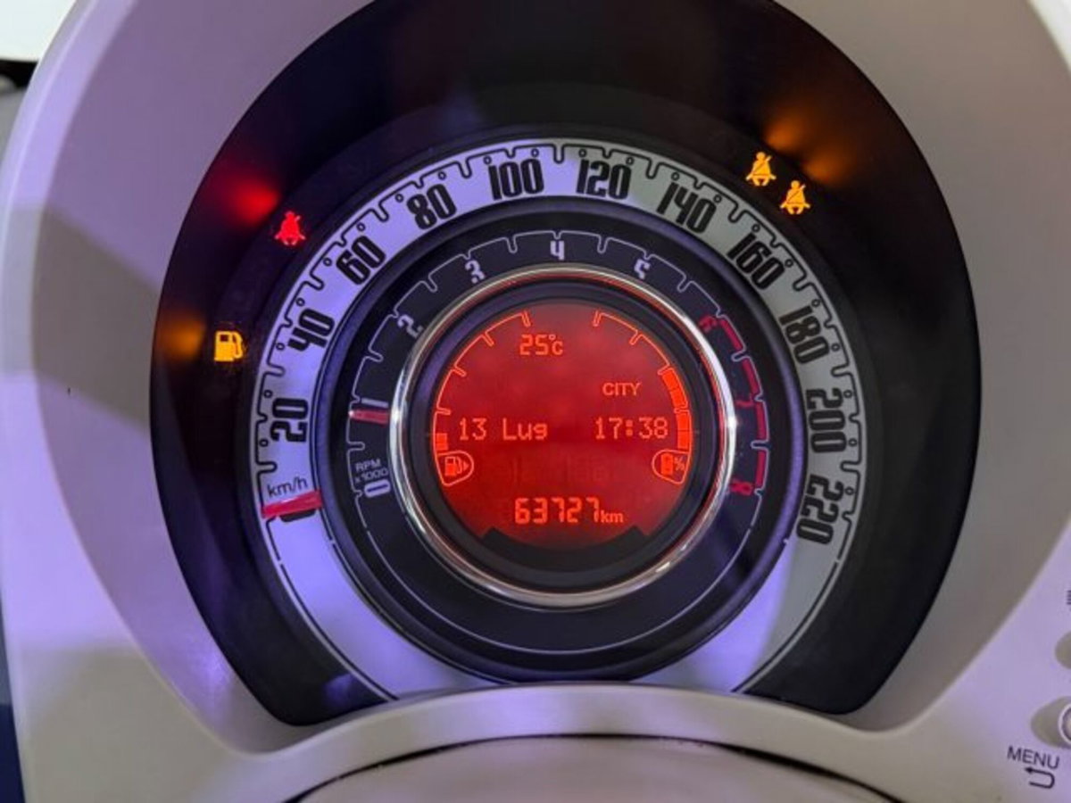 Fiat 500 1.0 Hybrid Dolcevita (17)