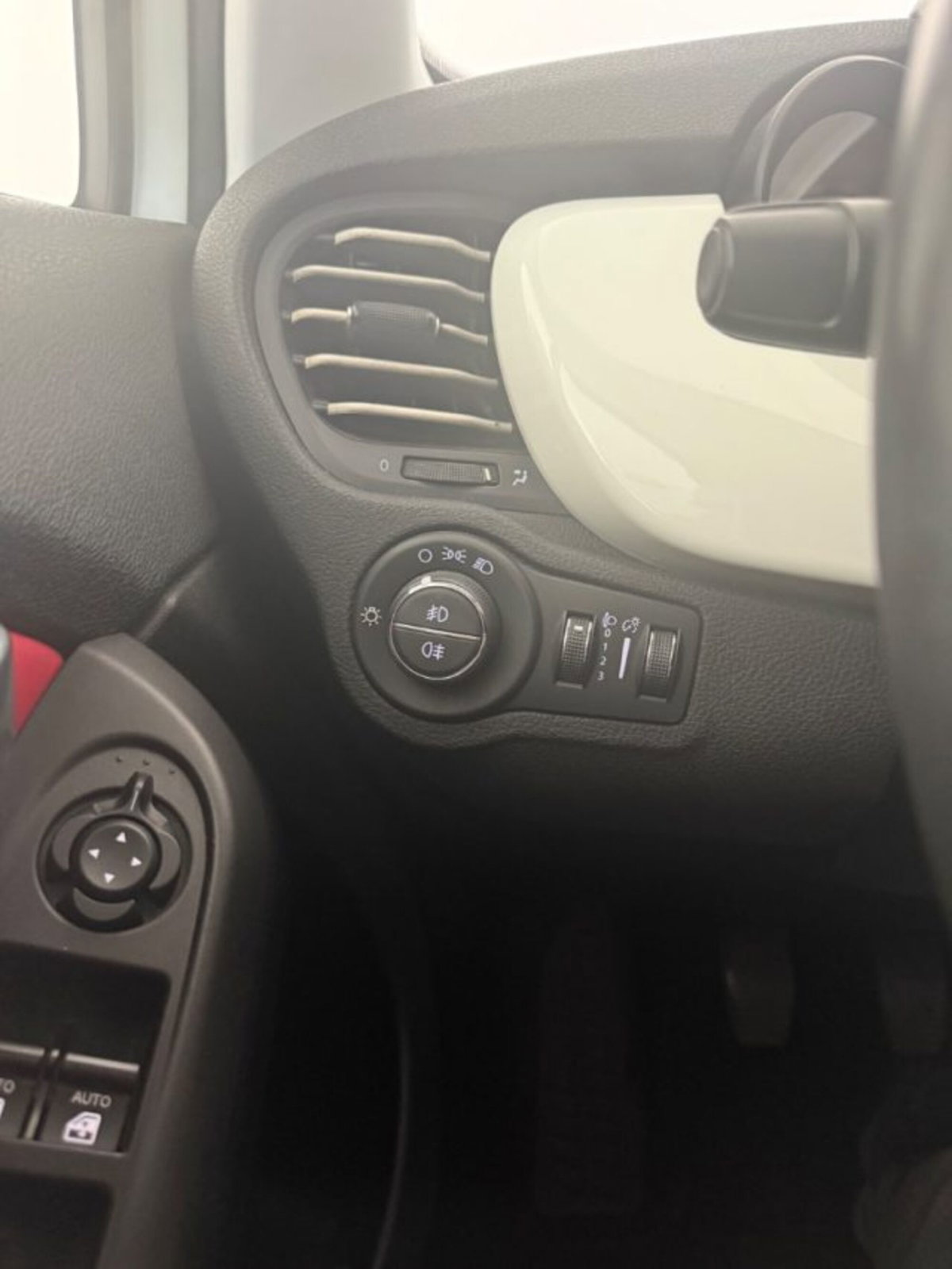 Fiat 500X 1.3 MultiJet 95 CV Pop (14)