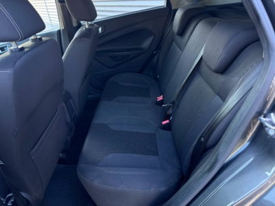 Ford Fiesta 1.4 5p. Bz.- GPL Titanium (18)