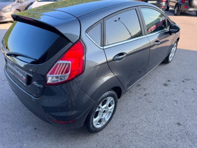 Ford Fiesta 1.4 5p. Bz.- GPL Titanium (5)