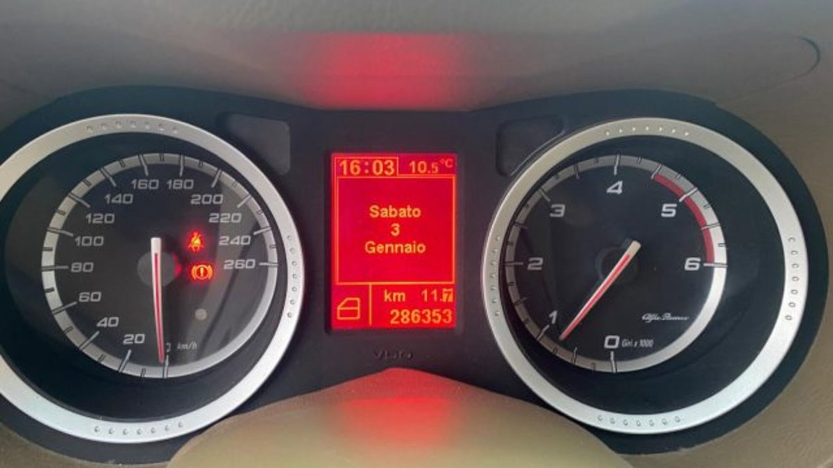 Alfa Romeo 159 SportWagon 1.9 JTDm 150CV Sportwagon Progression (15)