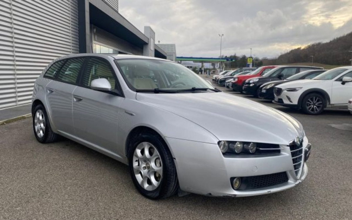 Alfa Romeo 159 SportWagon 1.9 JTDm 150CV Sportwagon Progression (3)