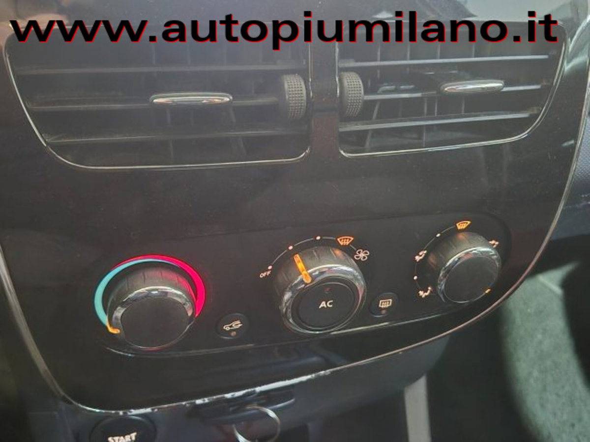 Renault Clio 1.5 dCi 8V 75CV Start&Stop 5 porte Live (11)