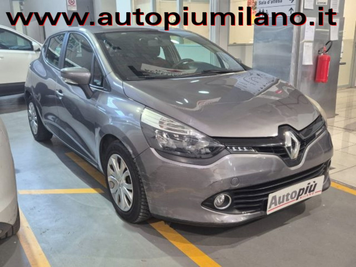 Renault Clio 1.5 dCi 8V 75CV Start&Stop 5 porte Live (3)