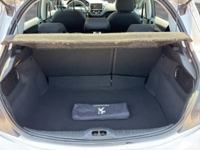 Peugeot 208 75 5 porte Active (14)