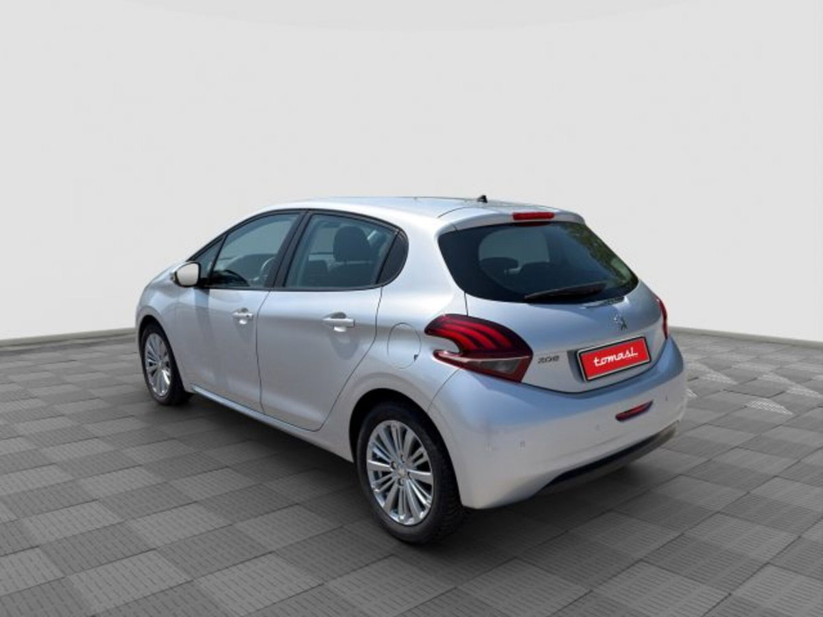 Peugeot 208 75 5 porte Active (3)