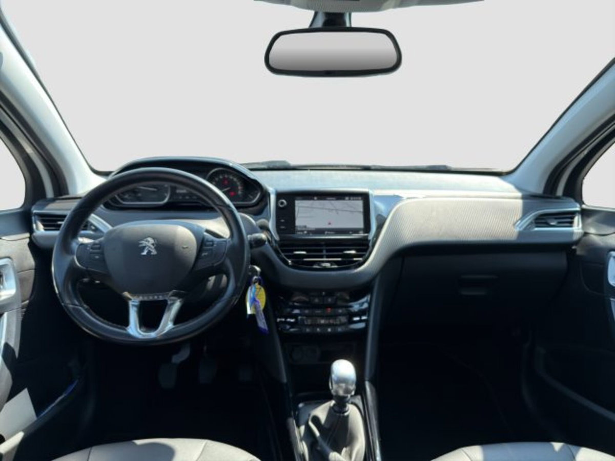 Peugeot 2008 120 S&S Allure (12)