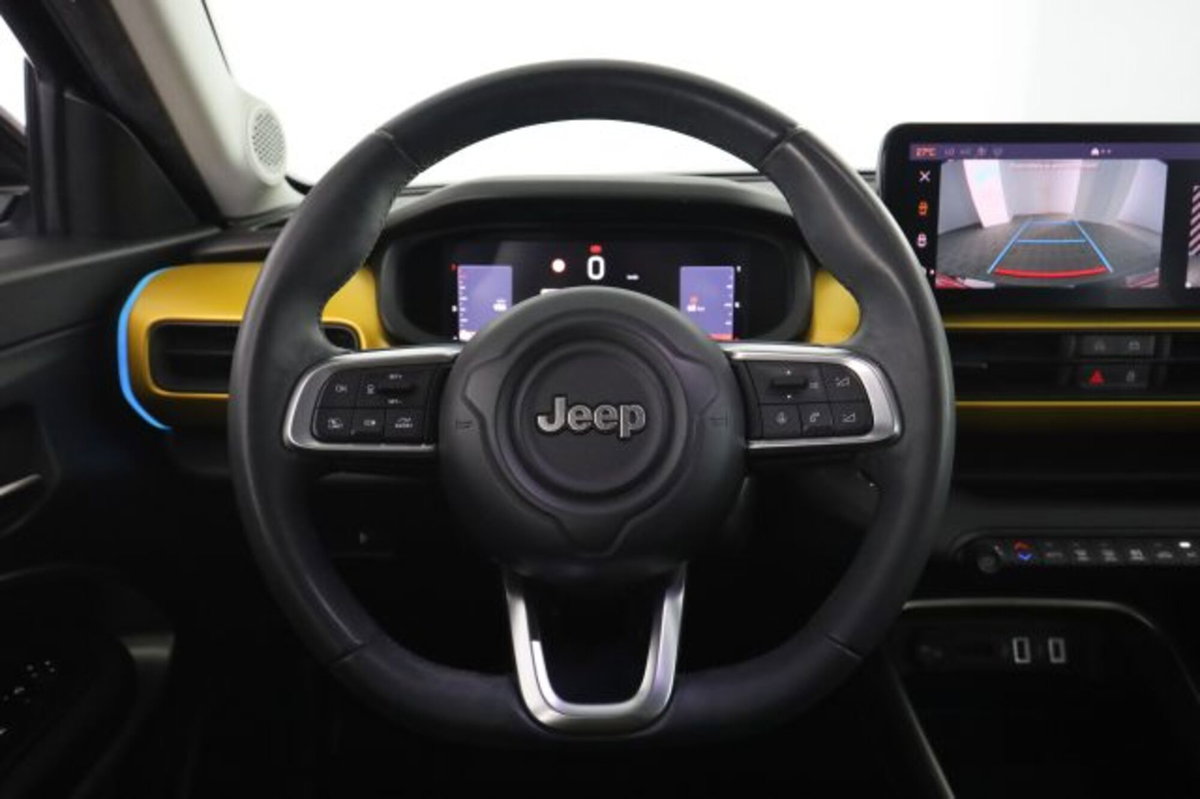 Jeep Avenger 1.2 turbo Summit fwd 100cv (5)