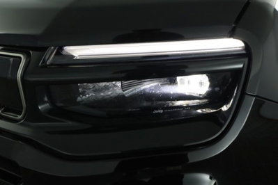 Jeep Avenger 1.2 turbo Summit fwd 100cv (9)