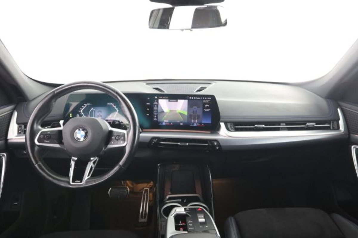 BMW X1 sDrive 18i Msport (4)