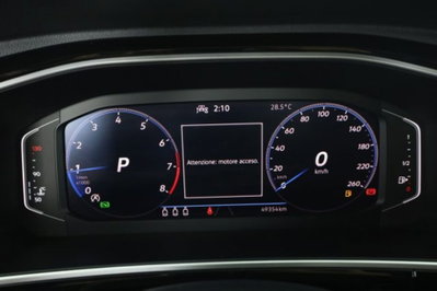 Volkswagen T-Roc 1.5 tsi R-Line dsg (7)