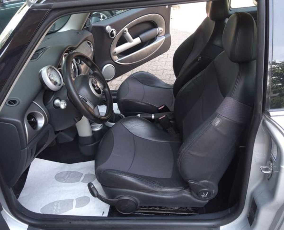 MINI Mini 1.6 16V Cooper S (8)