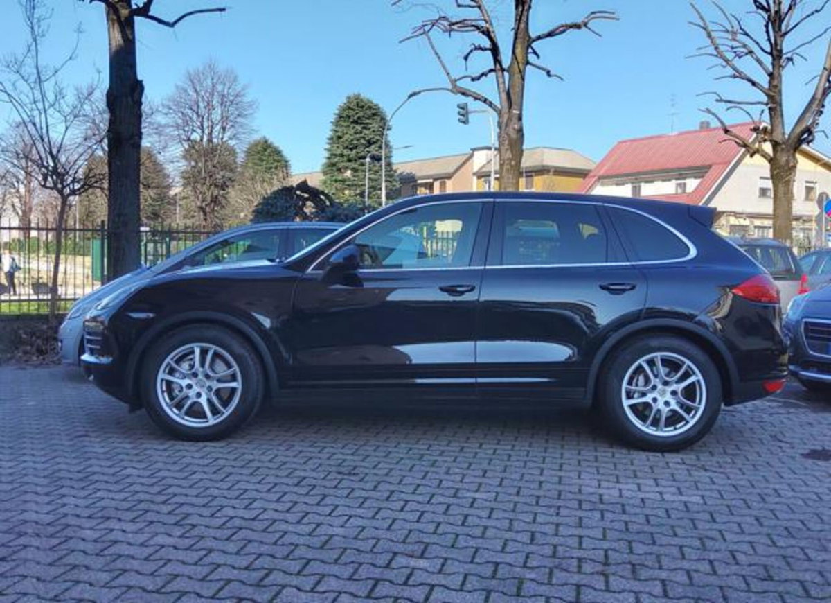 Porsche Cayenne 4.8 S (12)