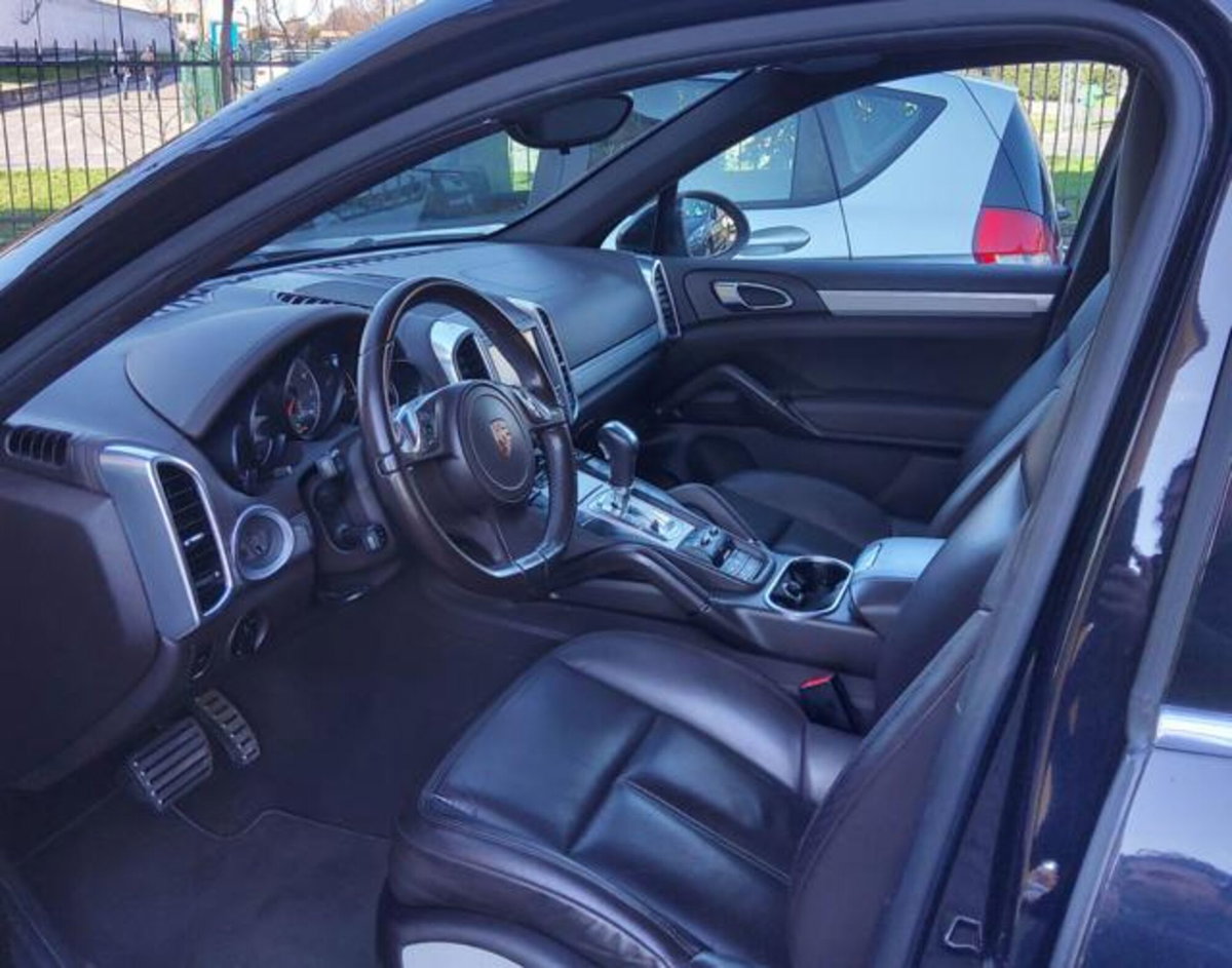 Porsche Cayenne 4.8 S (7)