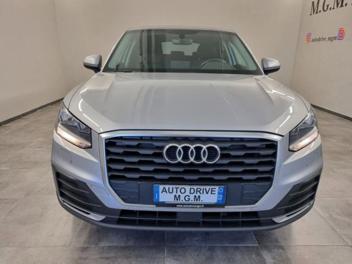 Audi Q2 Q2 1.0 TFSI Business (5)