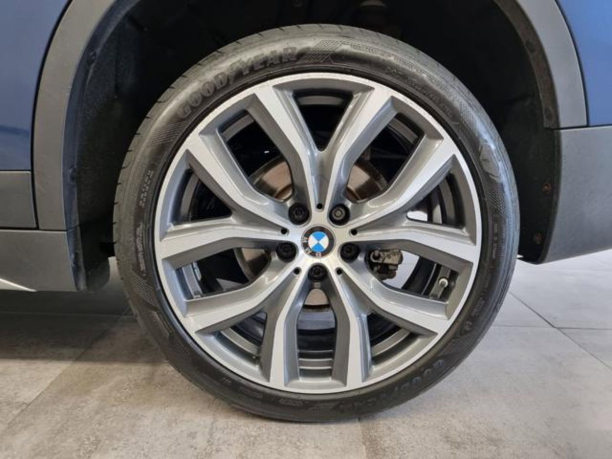 BMW X1 sDrive18d xLine Plus (15)