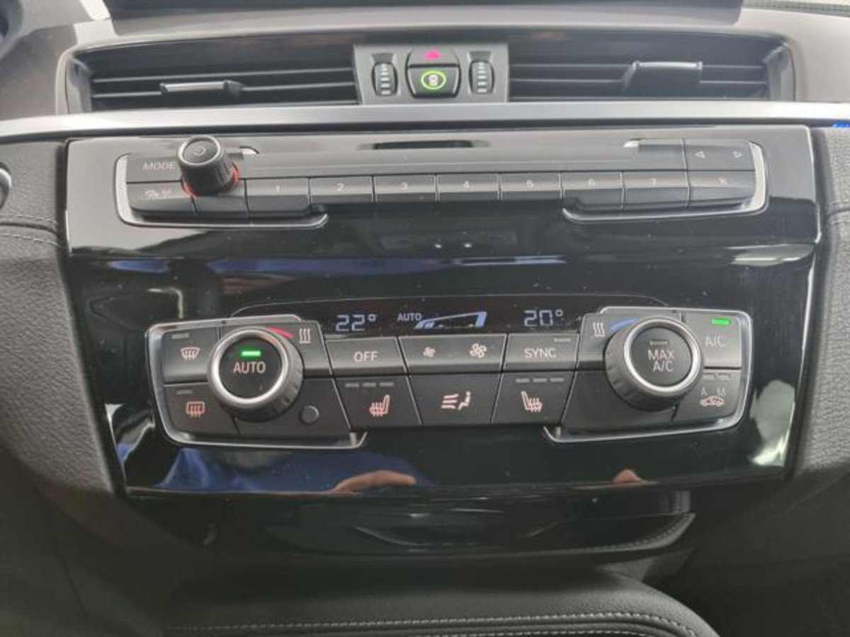 BMW X1 sDrive18d xLine Plus (18)