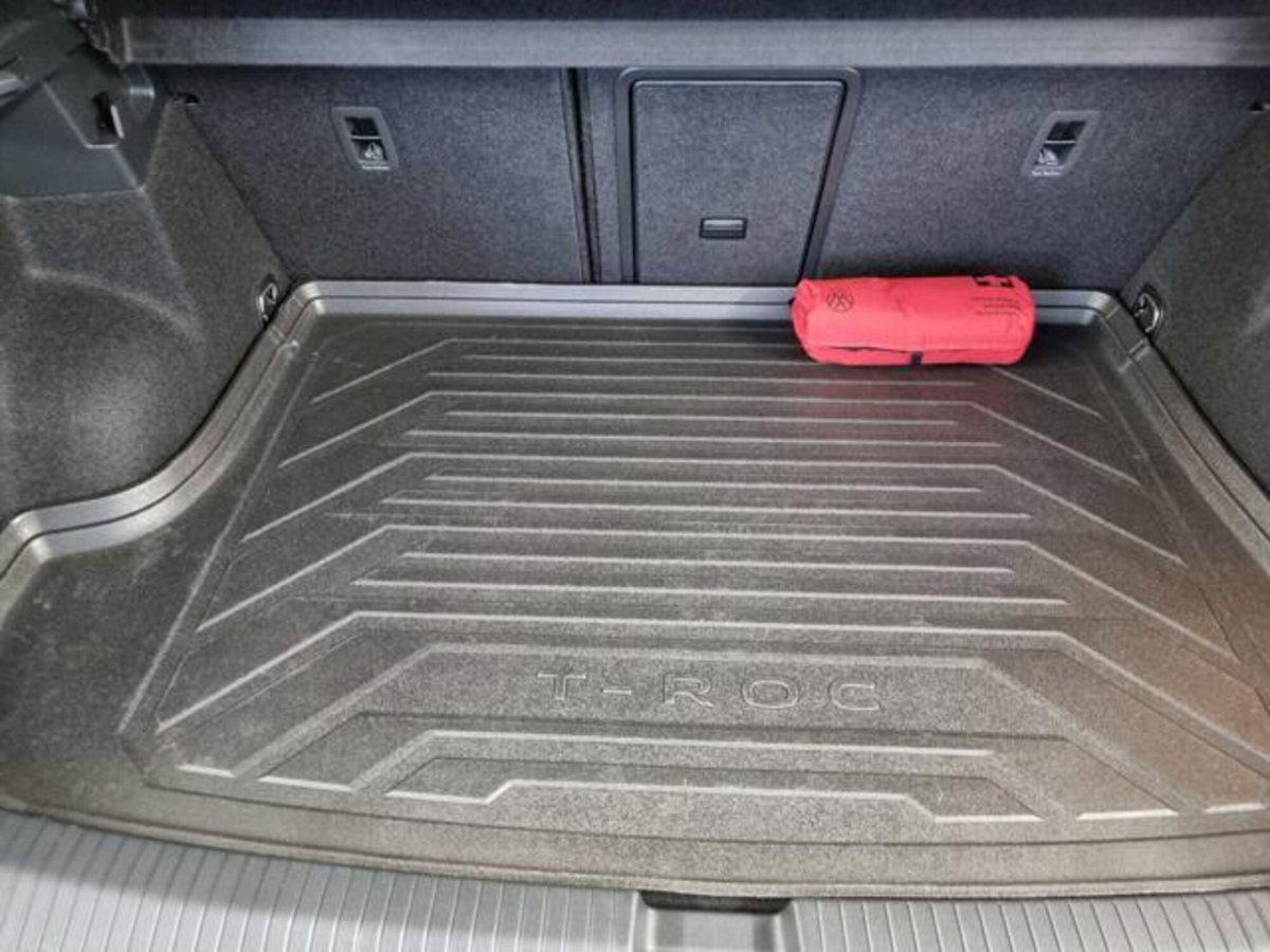 Volkswagen T-Roc 1.5 tsi Edition dsg (17)