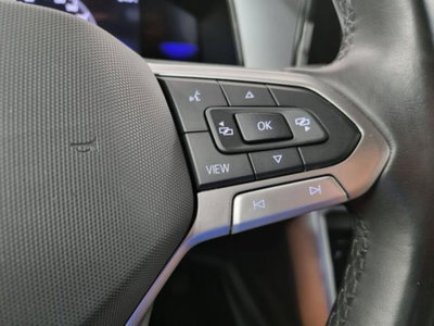 Volkswagen T-Roc 1.5 tsi Edition dsg (18)