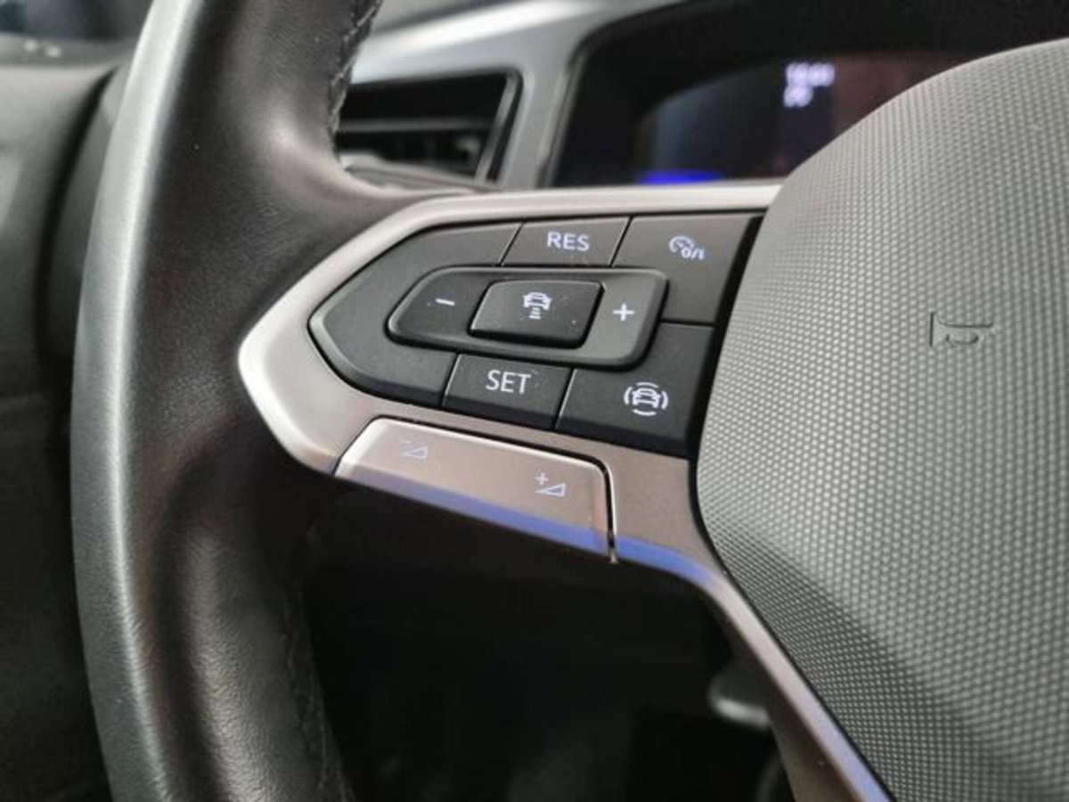 Volkswagen T-Roc 1.5 tsi Edition dsg (20)