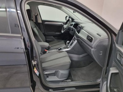 Volkswagen T-Roc 1.5 tsi Edition dsg (9)