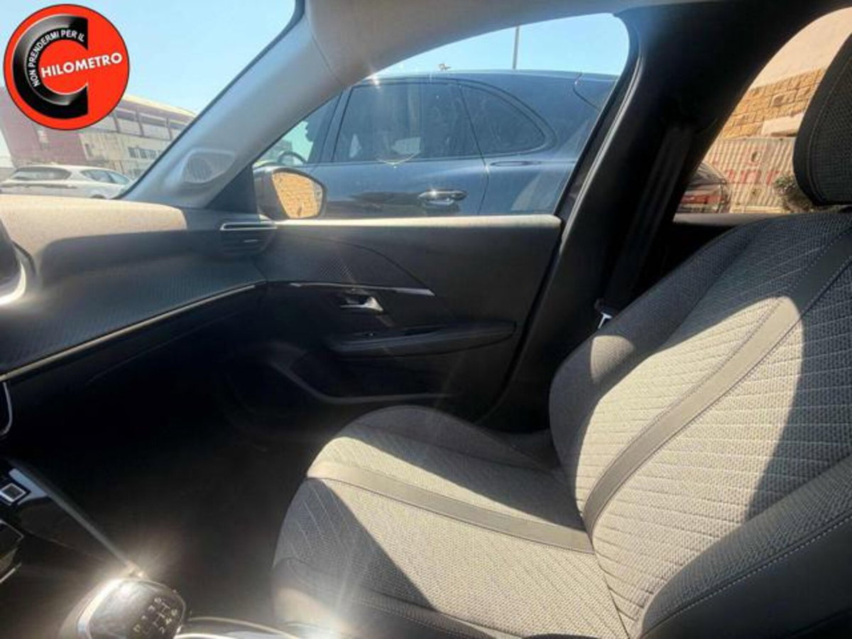 Peugeot 208 PureTech 100 Stop&Start 5 porte Allure (14)