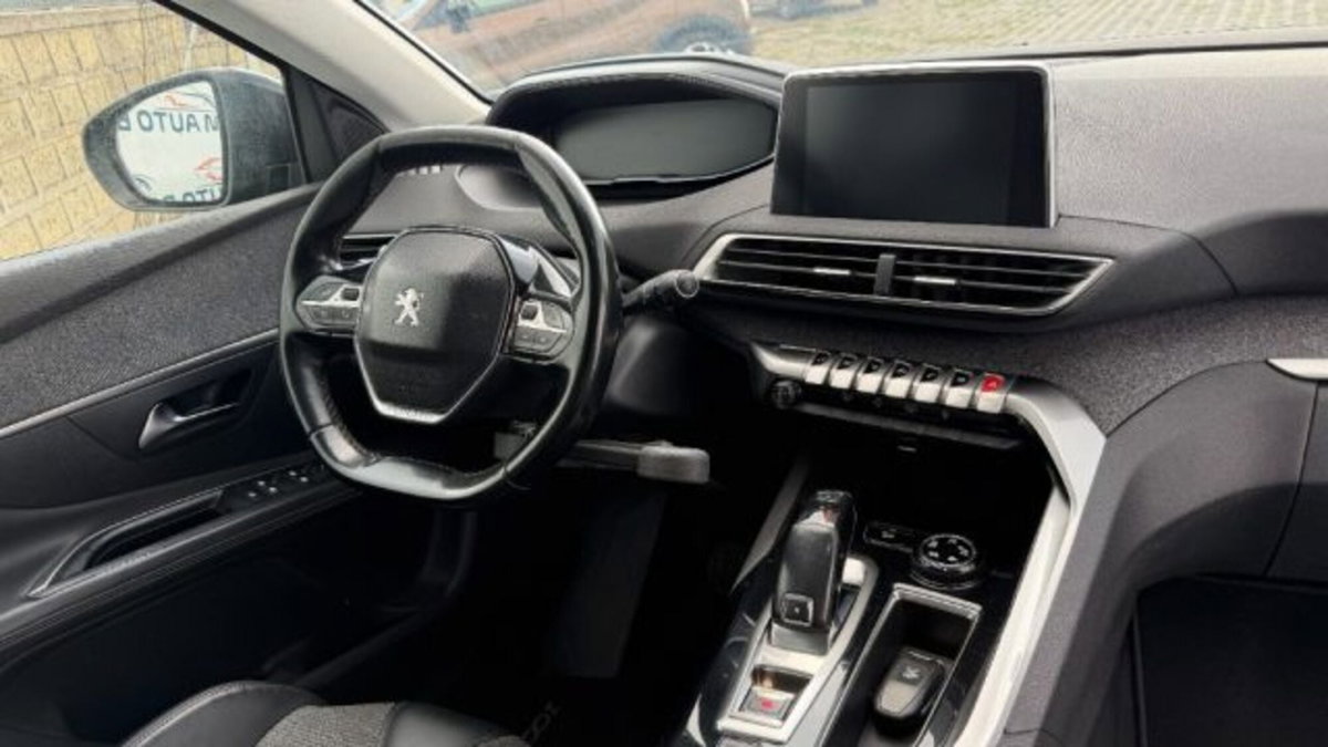 Peugeot 3008 BlueHDi 130 S&S Allure (7)