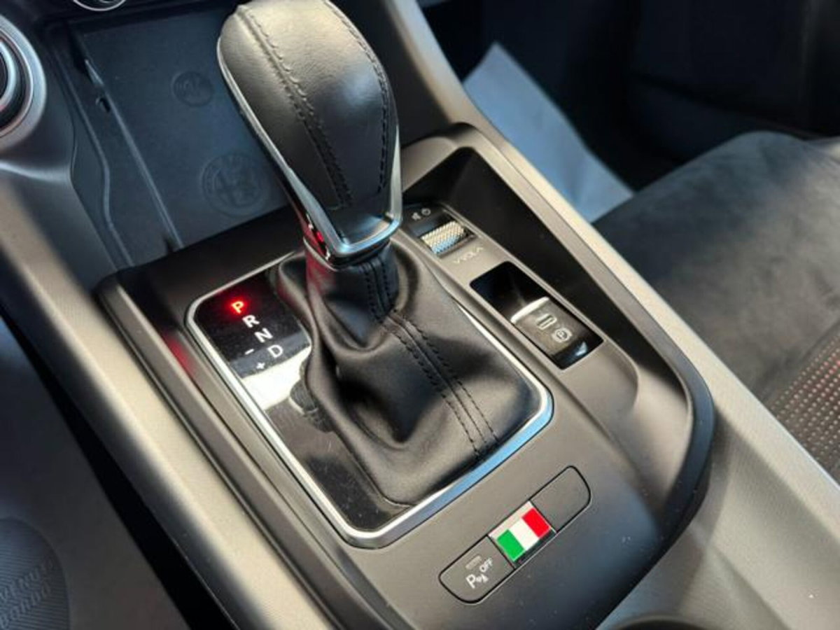 Alfa Romeo Tonale Tonale 1.5 130 CV MHEV TCT7 Edizione Speciale (14)
