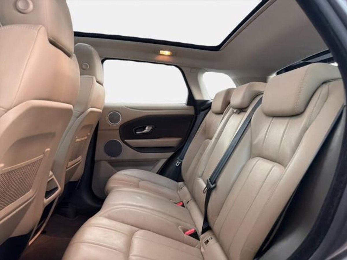 Land Rover Range Rover Evoque 2.0 TD4 180 CV 5p. Pure (13)