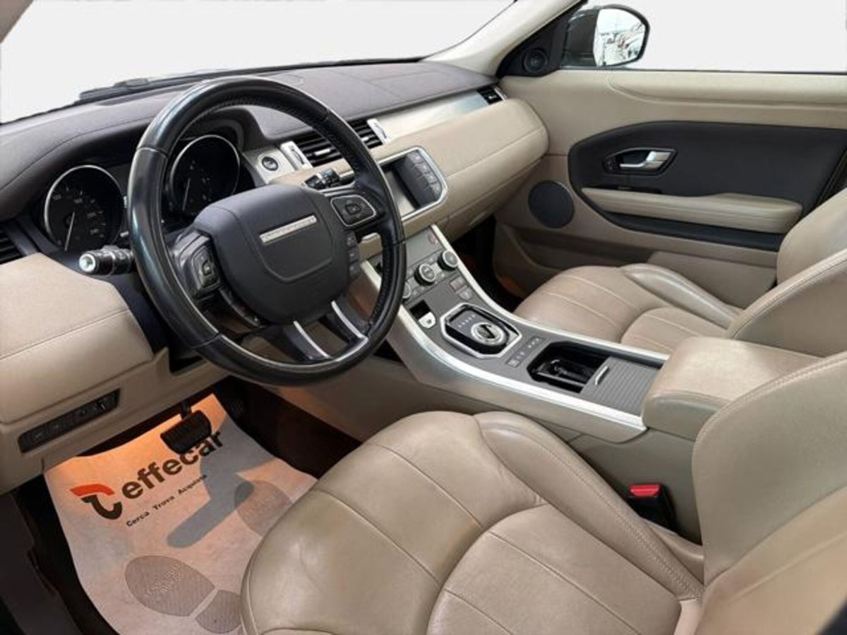 Land Rover Range Rover Evoque 2.0 TD4 180 CV 5p. Pure (7)