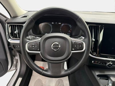 Volvo V60 B4 (d) Geartronic Momentum Business Pro (8)