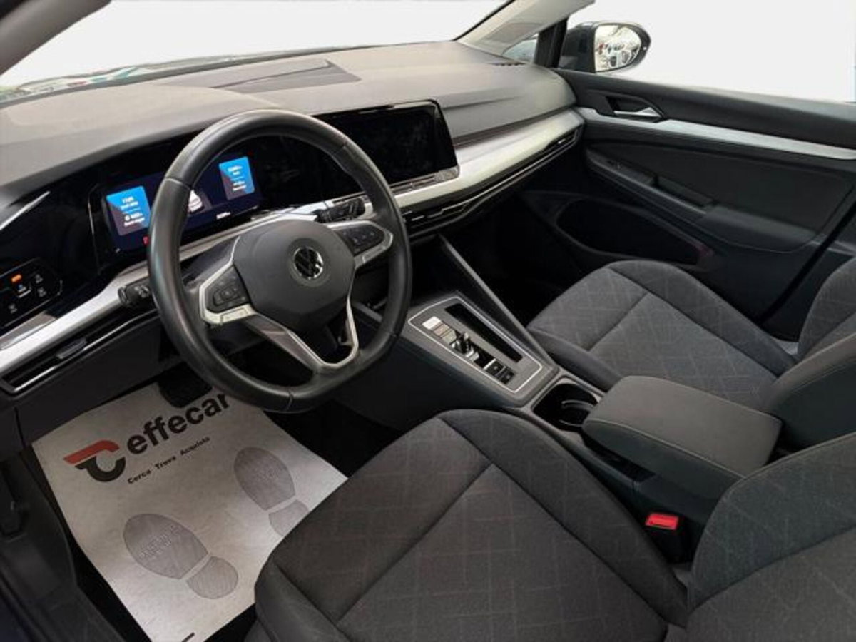 Volkswagen Golf 1.5 eTSI 130 CV EVO ACT DSG R-Line (7)