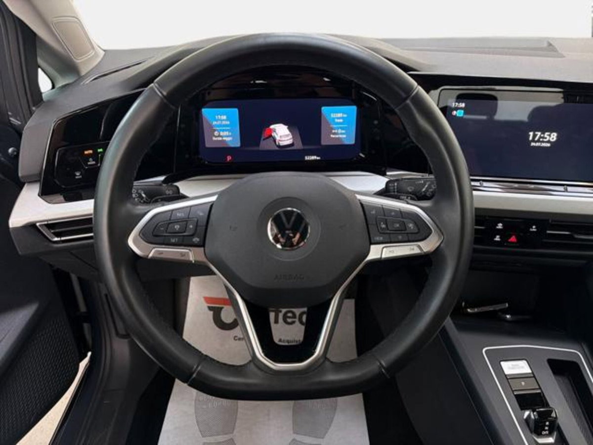 Volkswagen Golf 1.5 eTSI 130 CV EVO ACT DSG R-Line (8)
