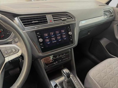 Volkswagen Tiguan 2.0 TDI 150 CV SCR DSG 4MOTION Life (10)
