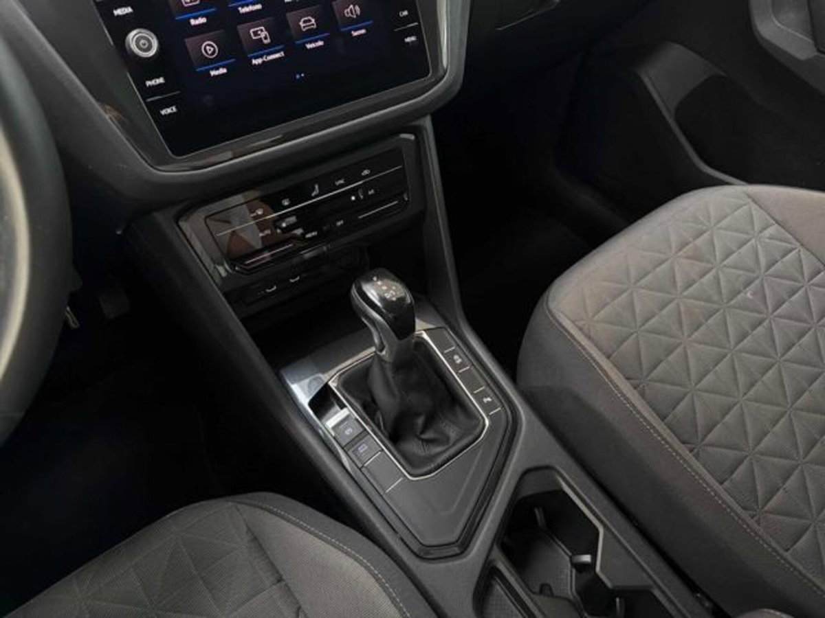 Volkswagen Tiguan 2.0 TDI 150 CV SCR DSG 4MOTION Life (11)