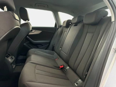 Audi A4 Avant 40 TDI quattro S tronic Business Advanced (13)