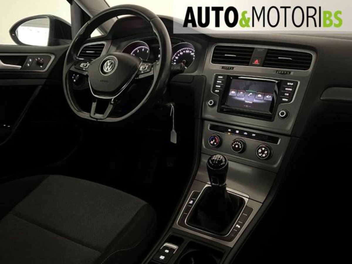 Volkswagen Golf 1.2 TSI 85 CV 5p. Trendline BlueMotion Technology (16)