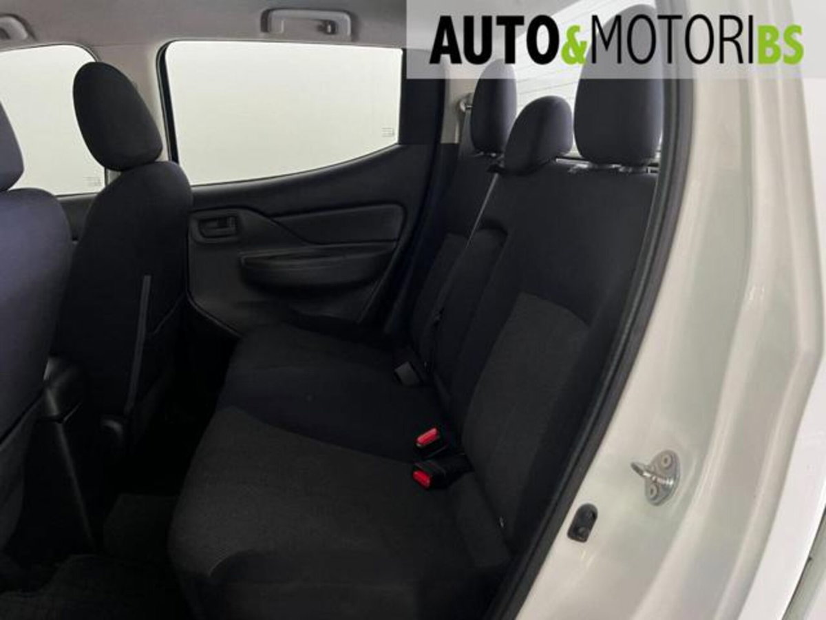 Fiat Fullback 2.4 150CV Doppia Cabina SX S&S (19)