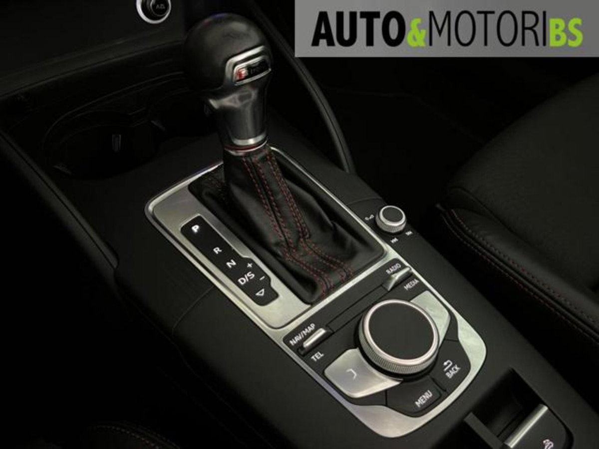 Audi S3 Cabrio 2.0 TFSI 300 CV quattro S tronic (14)