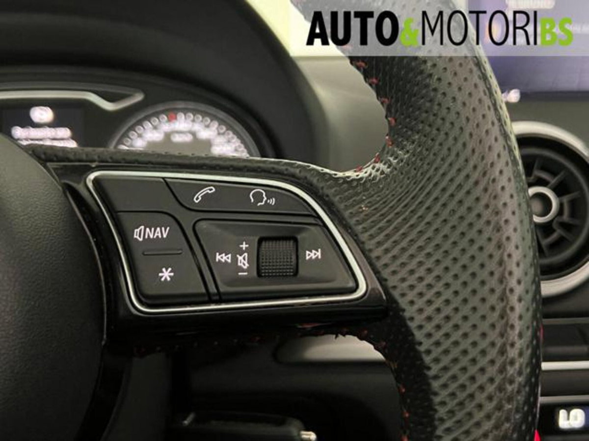 Audi S3 Cabrio 2.0 TFSI 300 CV quattro S tronic (18)