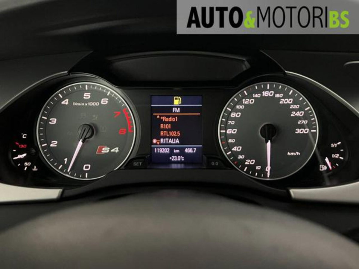 Audi S4 Avant 3.0 TFSI quattro (11)