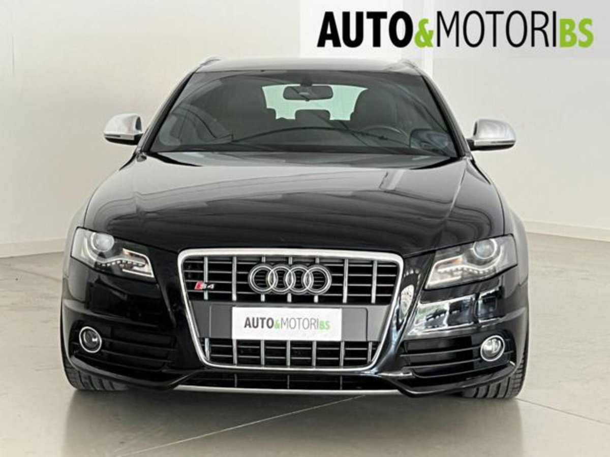 Audi S4 Avant 3.0 TFSI quattro (2)